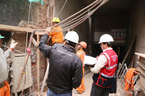 Derechos fundamentales del trabajador peruano