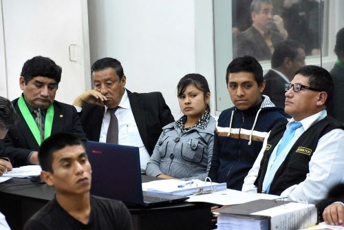 Familiares de Ezequiel Nolasco asistieron a juicio oral.