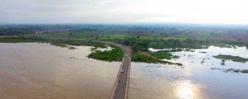 Reconstruirán drenes y otras infraestructuras afectadas por lluvias y desbordes en Piura.