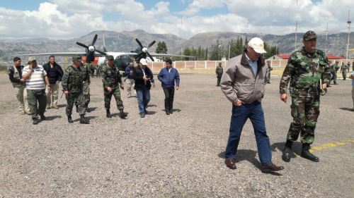Ministro del Interior, Carlos Basombrio, se encuentra en Churcampa, Huancavelica.