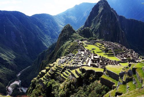 Machu Picchu, el ícono turístico de Perú recibe alrededor de 5,000 visitantes al día.