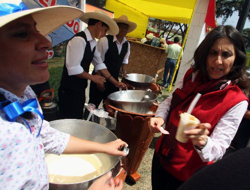 El queso helado tiene gran aceptación entre los turistas que visitan Arequipa.